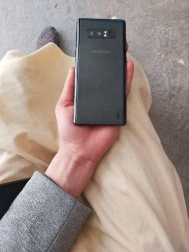 ﮔﻮﺷﯽ ﻧﻮت 8 ﺣﺎﻓﻈﻪ ۶۴ ﺟﯽ ﺑﯽ رم ۶ ﺟﯽ ﺑﯽ