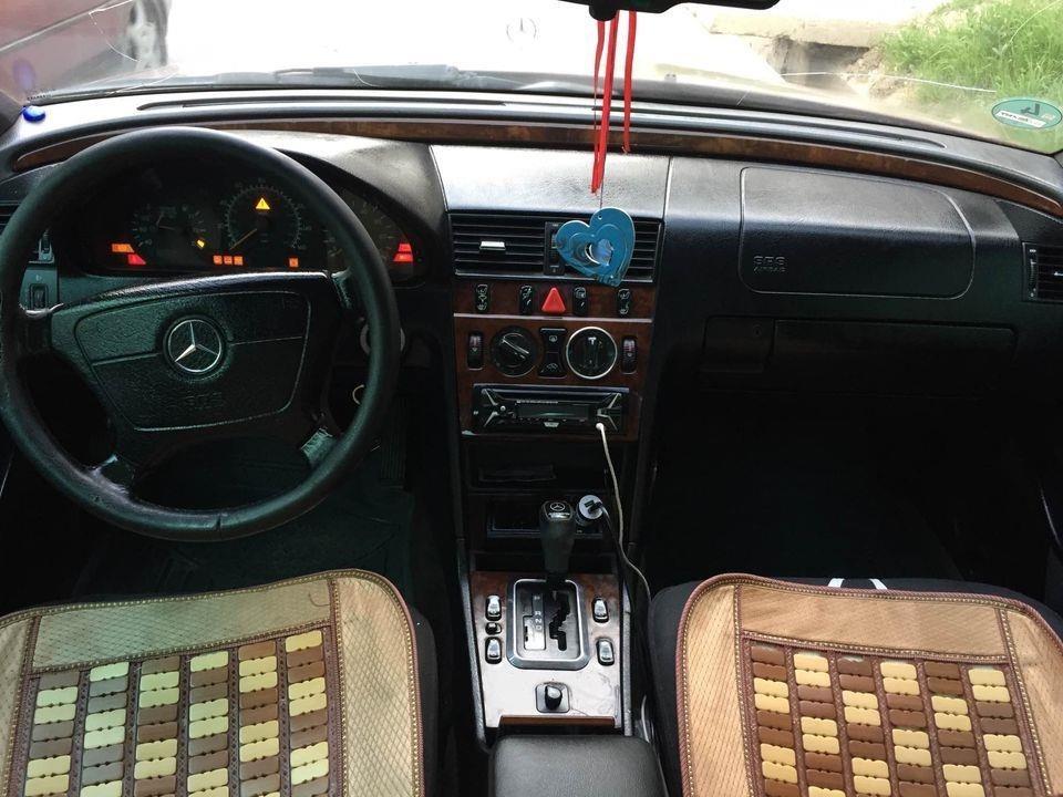 بنز-جرمنی-اوتومات-0784059050