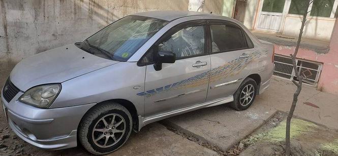 یک عرادہ موتر 2002سوزوکی مودل شمارہ تماس 0780846887