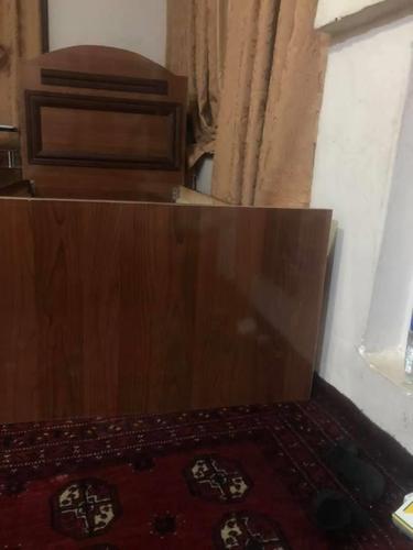 تخت خواب ۱ نفری ۶۵۰۰ افغانی