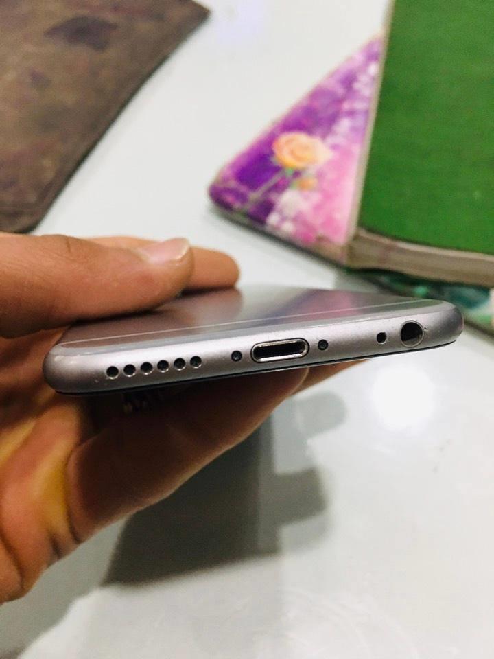 آیفون-شیش-ساده
