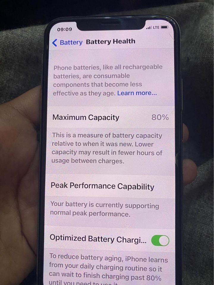 ایفون-xs