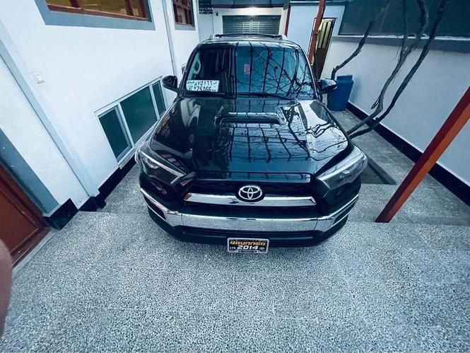 TOYOTA 4RUNNER 2014 LIMITED- 4WD ‎و وتسپ 078430043 :شماره ت