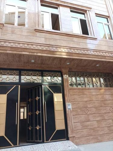 خانه فروشی داری ۴ طبقه داری ۱۳۳ مترمربع کل جمع ۵۳۲ متر با به