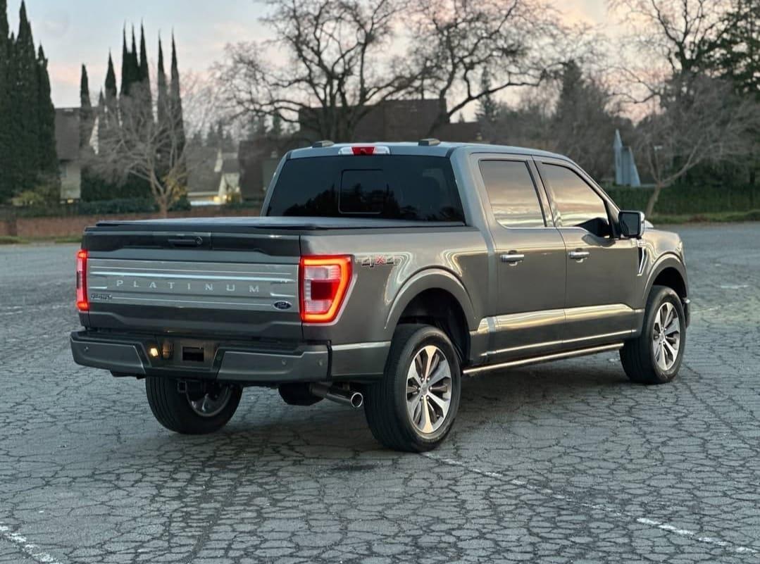 2023-Ford-F-150-Platinum-Pickup-4D