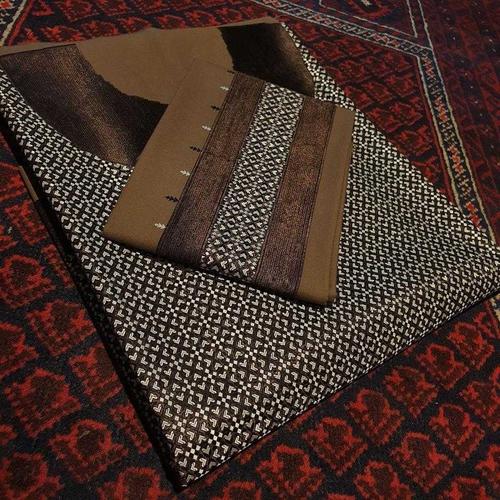 لاسی خامکی غاړی په هراکم ډیزین جوړی ترلاسه کوالی