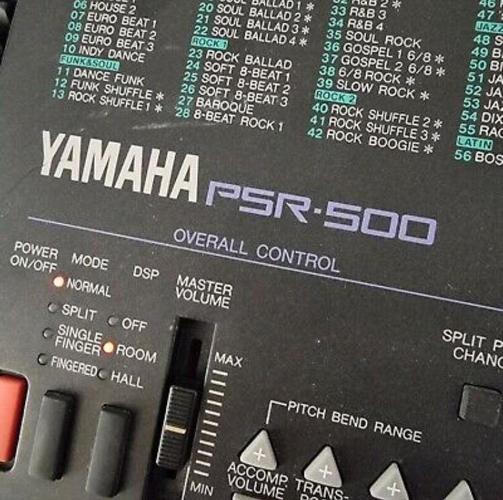 Yamaha PSR-500 Electronic Keyboard Synthesizer 61 Key
