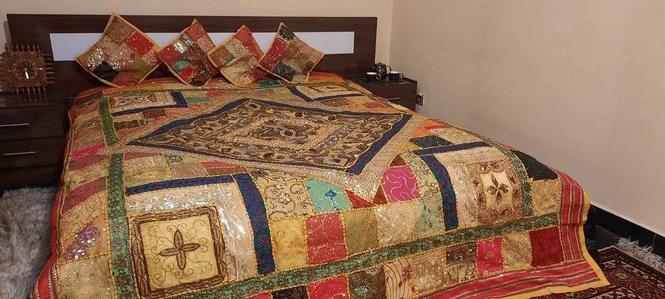 سر تختی هندی کار دست برای فروش
