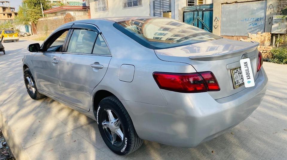 Toyota-Camry-2009-shep-2011