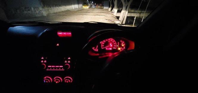 سوزاکی sx4 بدون کات ثابت وتمیز