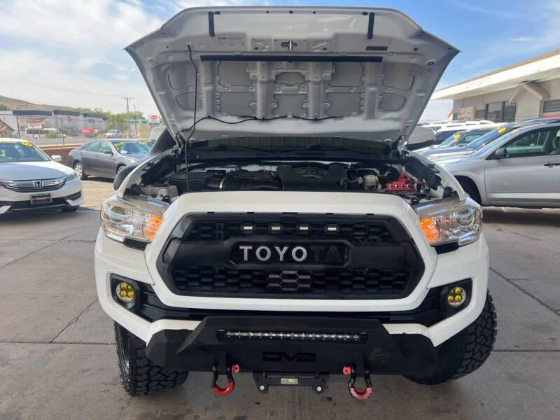 2021-Toyota-pickup