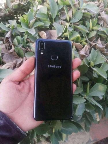 فروش گوشی A10sاصلی همه کارش چک بدون مشکل به زمانت 32حافظه 2ج