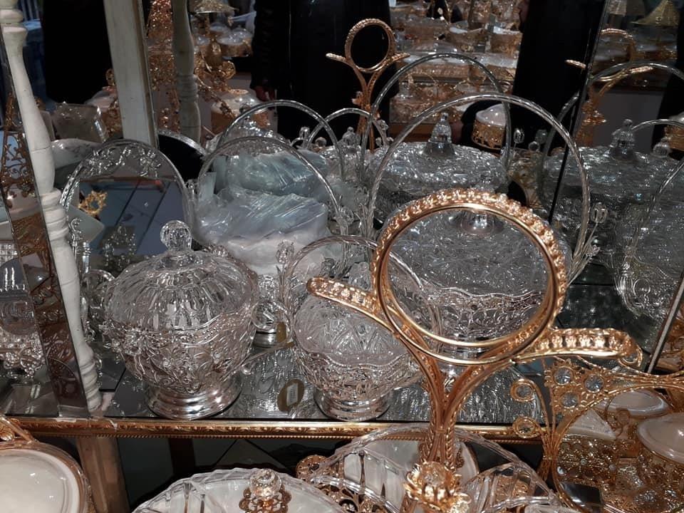 باب-طلایی-و-کرستال