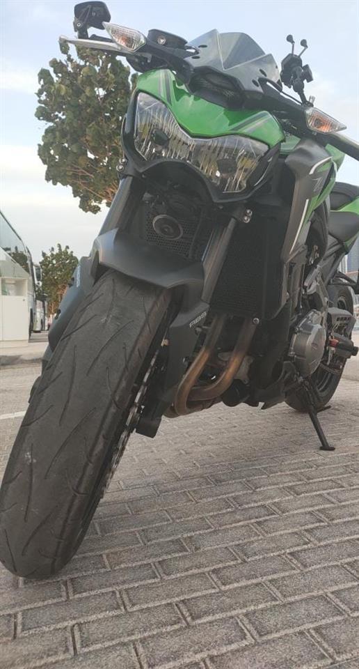 Kawasaki-Z900-2018-in-excellent-condition