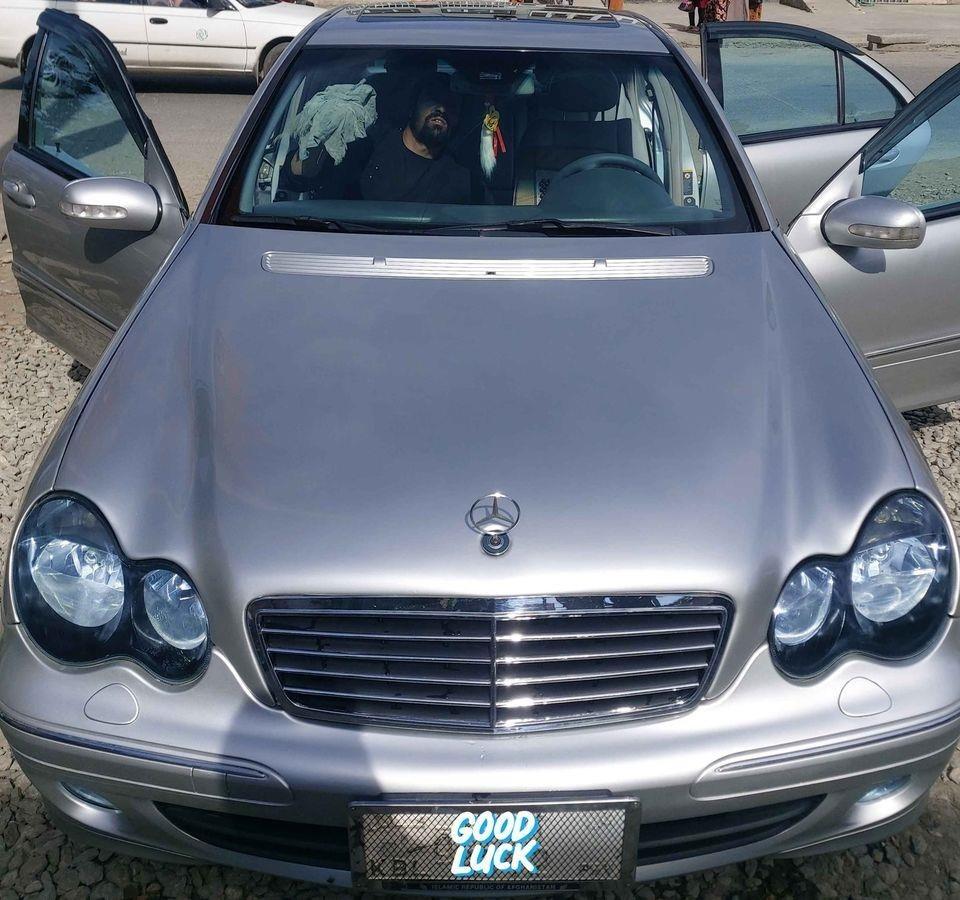 Mercedes-Benz-2003-c230-0786727271