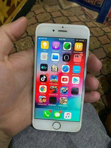 iPhone 6 , 16 GBبدون عوارض ، بطری حلتش ۱۰۰ فیصد تبدیل با گ