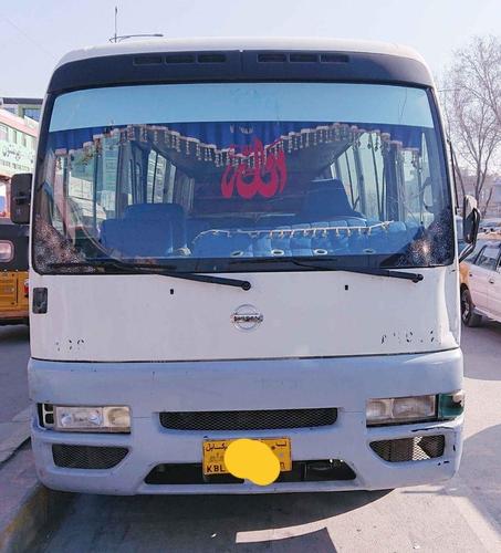 فروش عاجل و مالچه موتر کاستر نیسان جاپانی خلیجی مادل 2004 پ