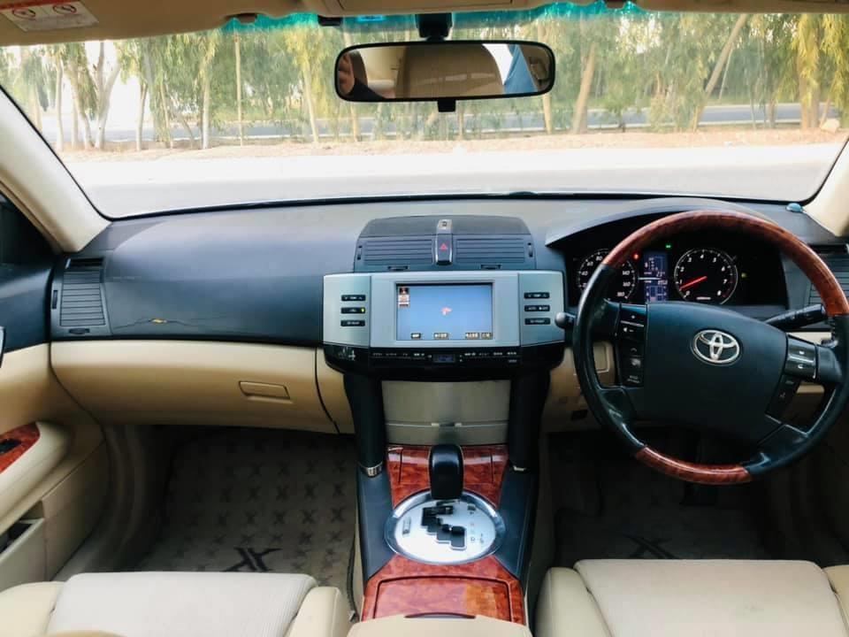 Toyota-Mark-X-250