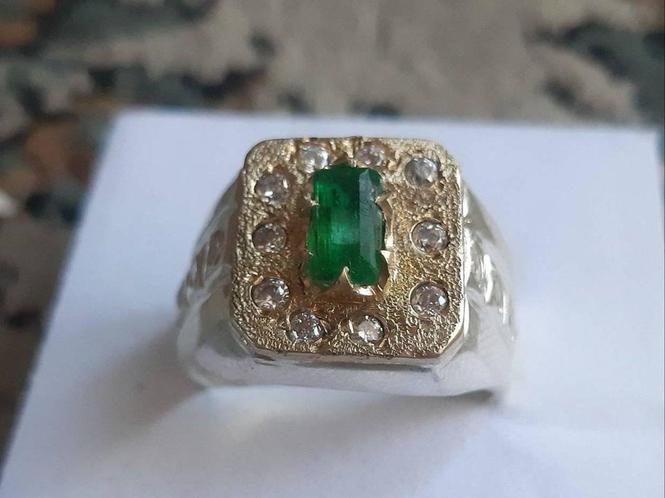 ادرس دشت برچی پل خشک کوچه رسالت زرگری زمرد zargari zmarud 07