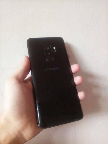 s9+ گلسش کمی میده اس ، بدون داغ از کارکردش ضمانت 64 GB 6 GB