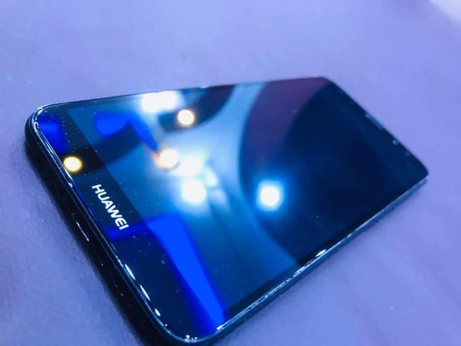 HUAWEI