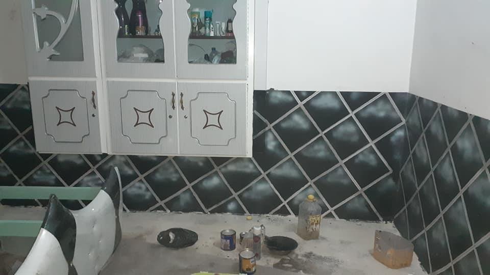 دیوال-رنګ