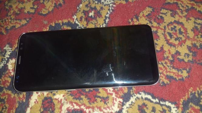 فروش عاجل s8 64 gb داغ خورد