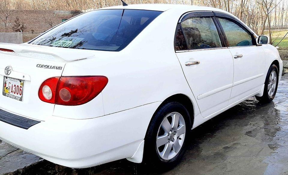 For-sale--Corolla-2006-LE-8700