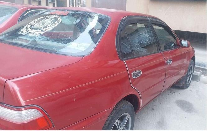 فروش عاجل یک عراده موتر کرولا Toyotaکانادائی