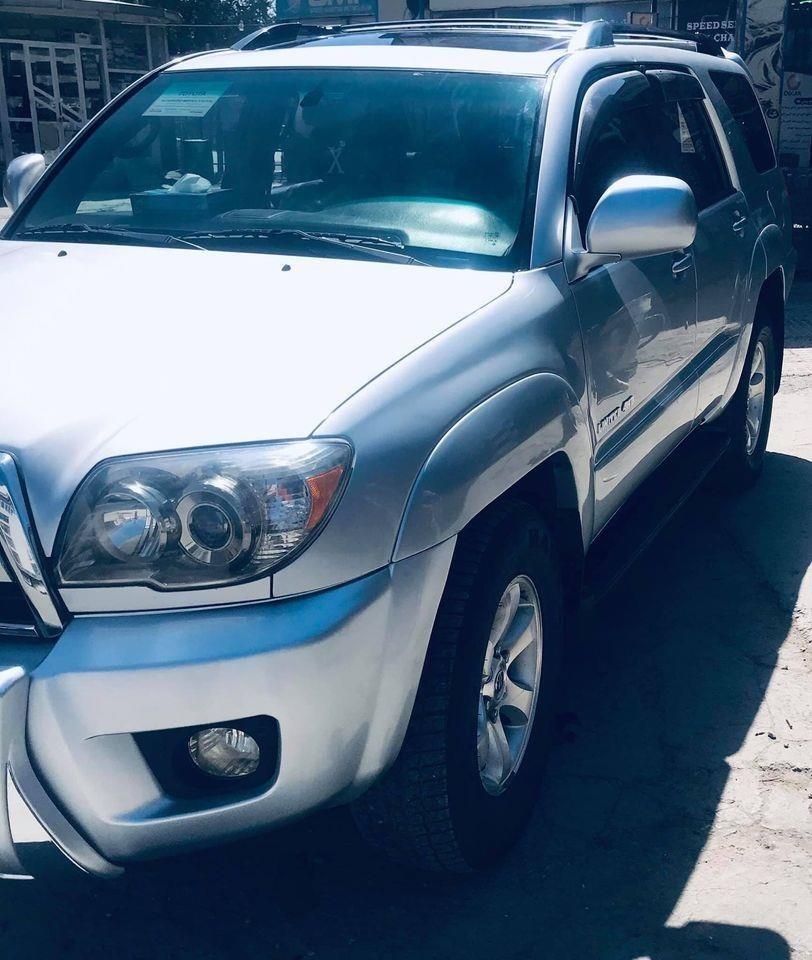 TOYOTA-4RUNNER-2005-Limited--4WD