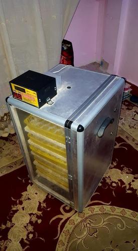 دستگاه جوجه کشی