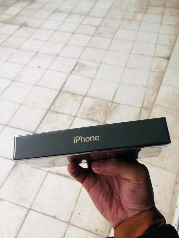 Iphon-12-pro-max