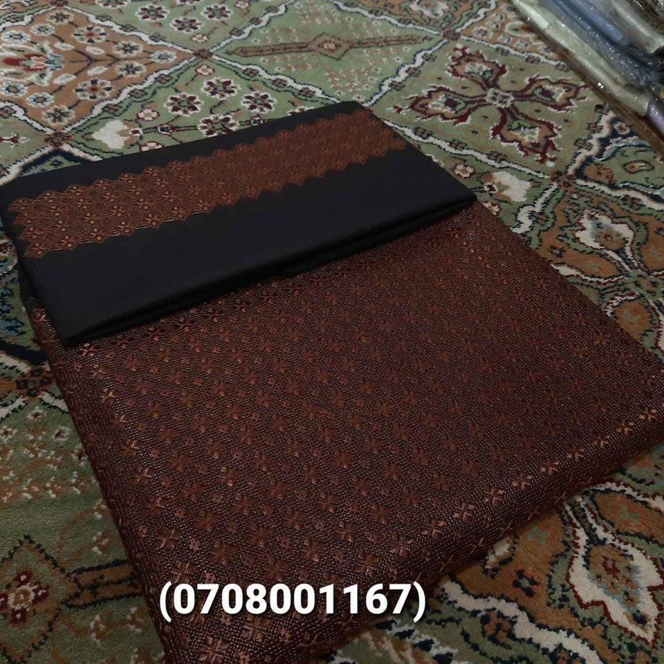 نوی-ډیزی-تور-رنګ-کی