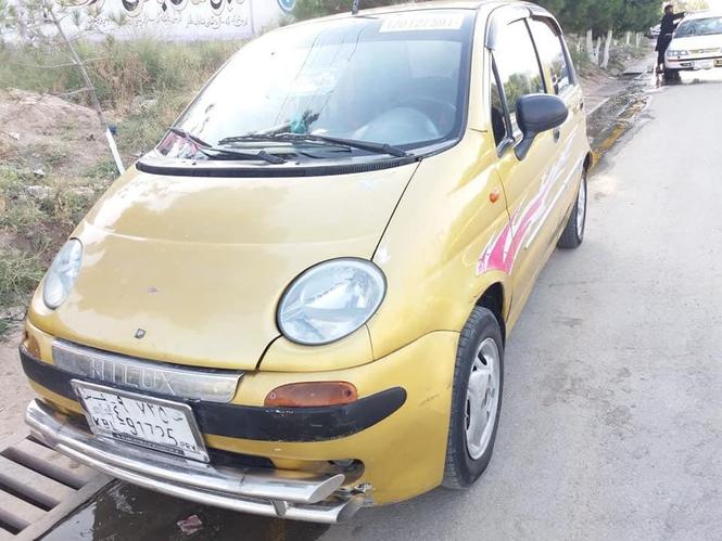 فروش عاجل یک عراده متیز خانگی مادل 99رنگ طلائی