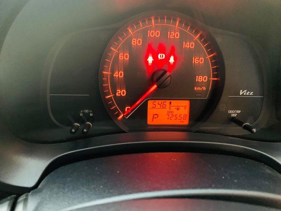 Toyota-Vitz-Jwela