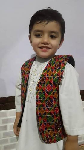 ده کوچینیانو ده پاره رنک ارنک دیزینو نو کی ده محفیل ده پاره