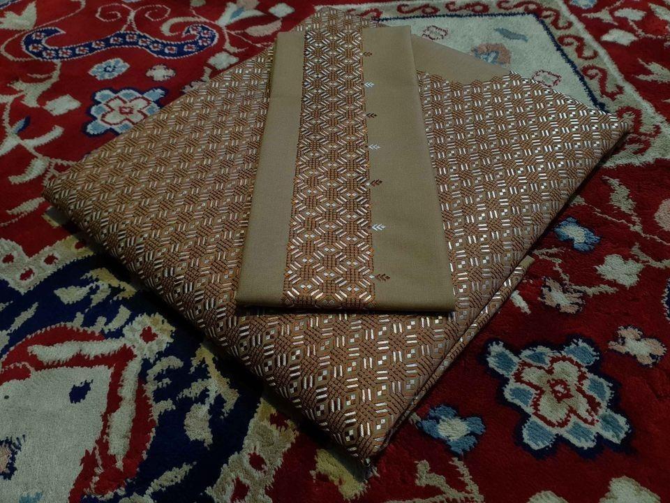 ښایسته-لاسی-غاړه-راغلی-ده