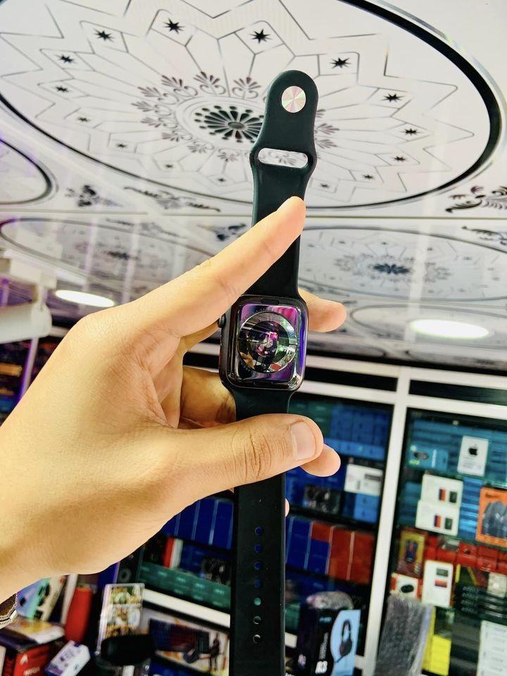 Apple-watch-series-5-black