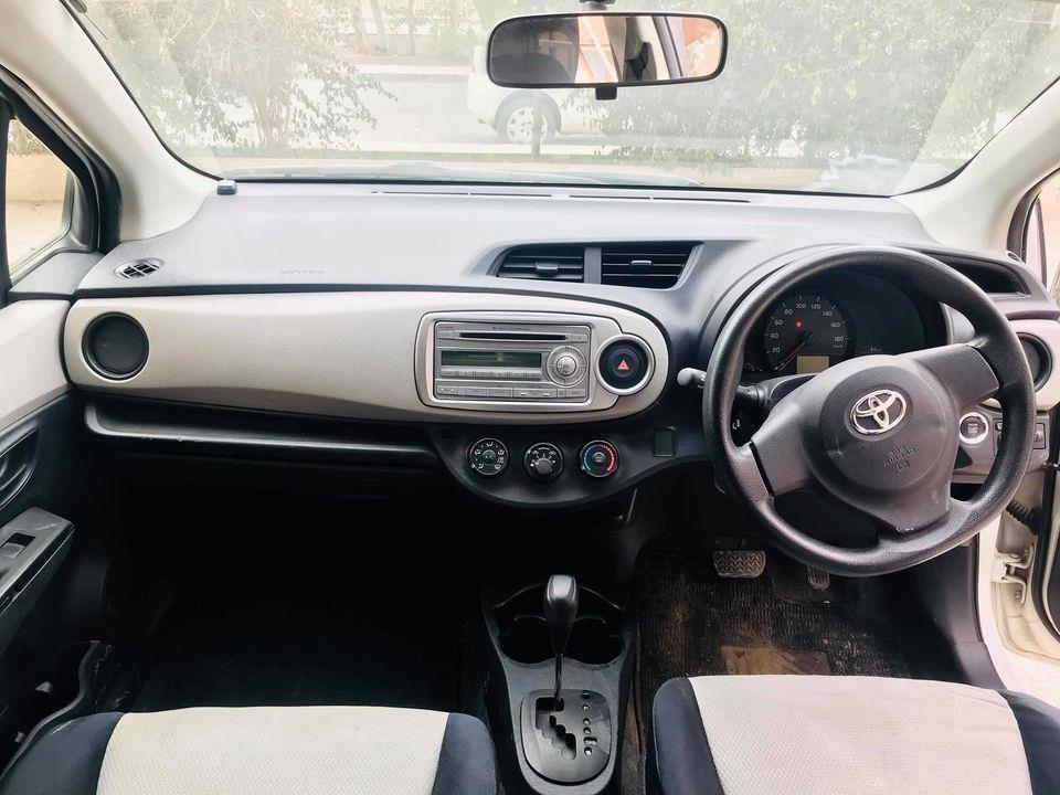 Toyota-Vitz