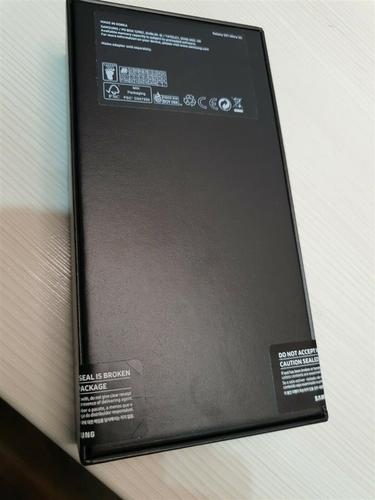 BNIB Samsung Galaxy S21 Ultra 5G - 256GB - Phantom Titanium