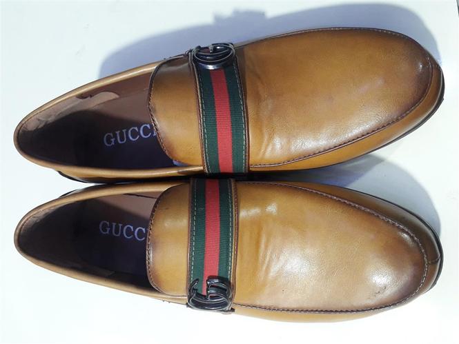 بوت از برند Gucci