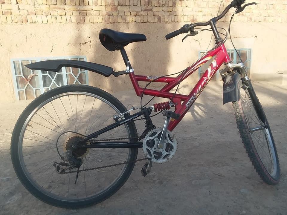 بایسکل-دخرڅ