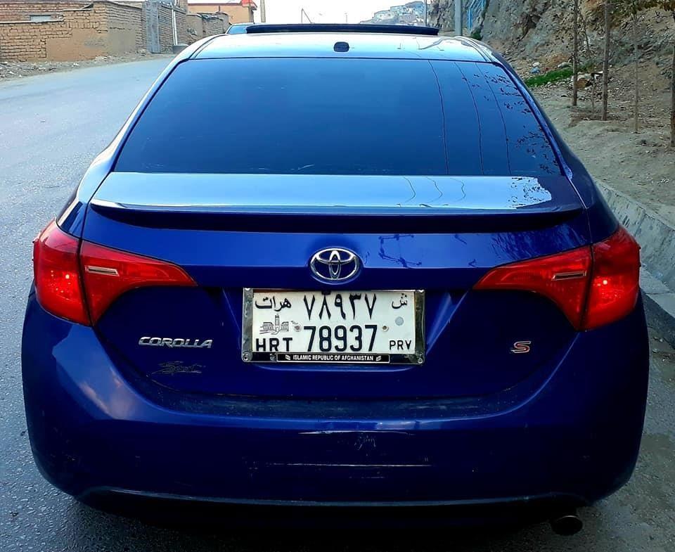 TOYOTA-COROLLA-2014-S-CLASS-FINHER-START-WITH-SUNROOF