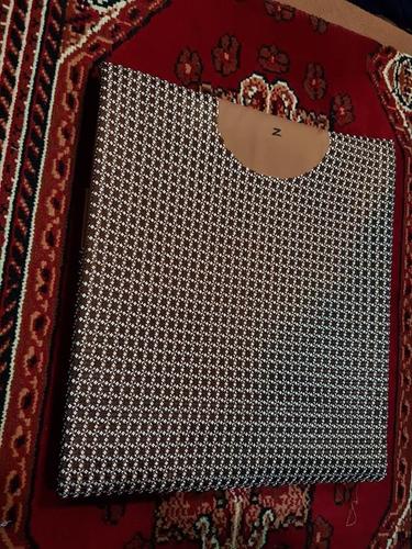 نوی دانه لاسی چارکونجه غاړه راغلی په میده کارکی نوی ډیزین ښا