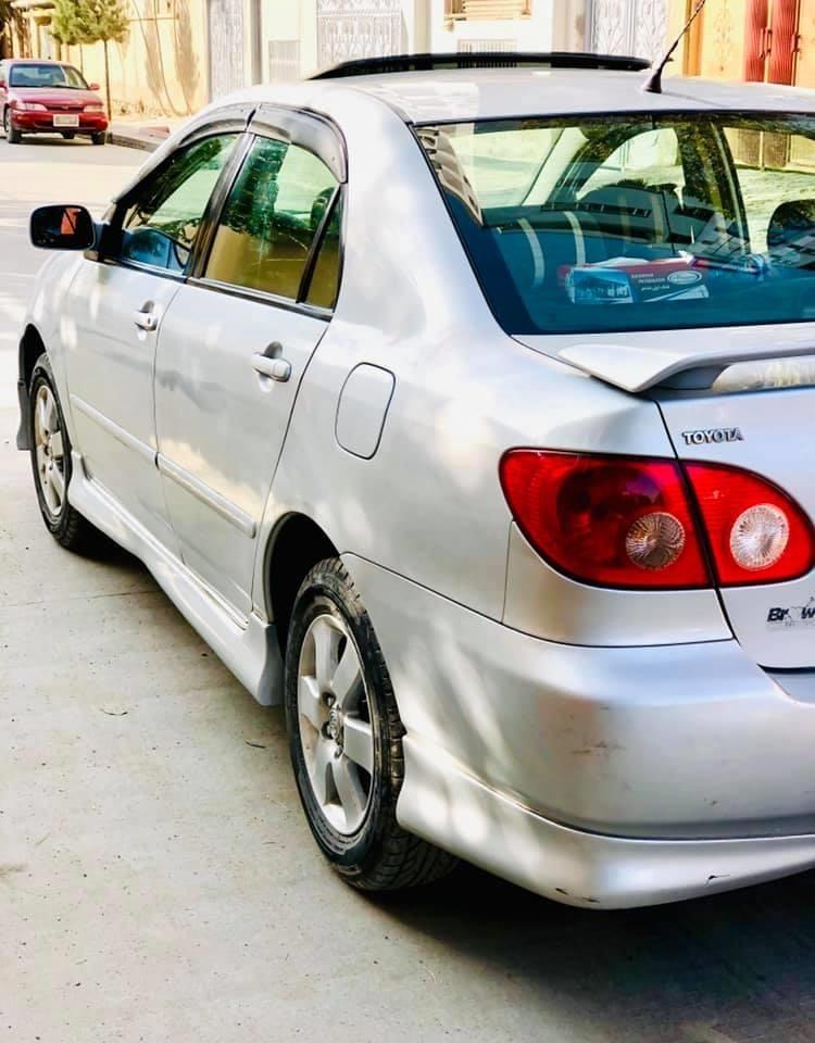 Toyota-corlla-2005