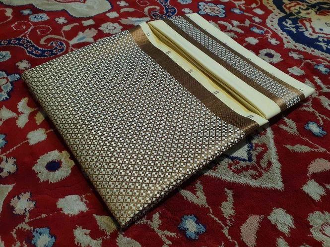 ښایسته چوکاټی غاړه راغلی ده نوی نخشه اواصلی 5متره ټوکر
