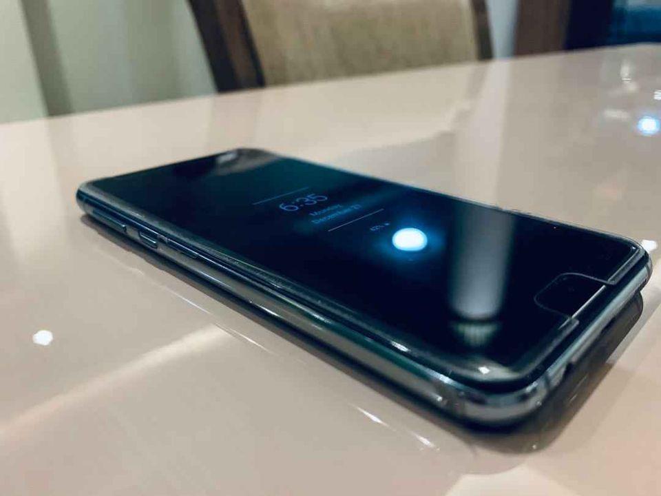 مبایل-فروشی-سامسونگ-Galaxy-S10-e