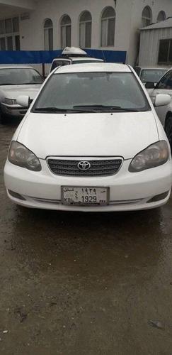 2005 کرولای سفید
