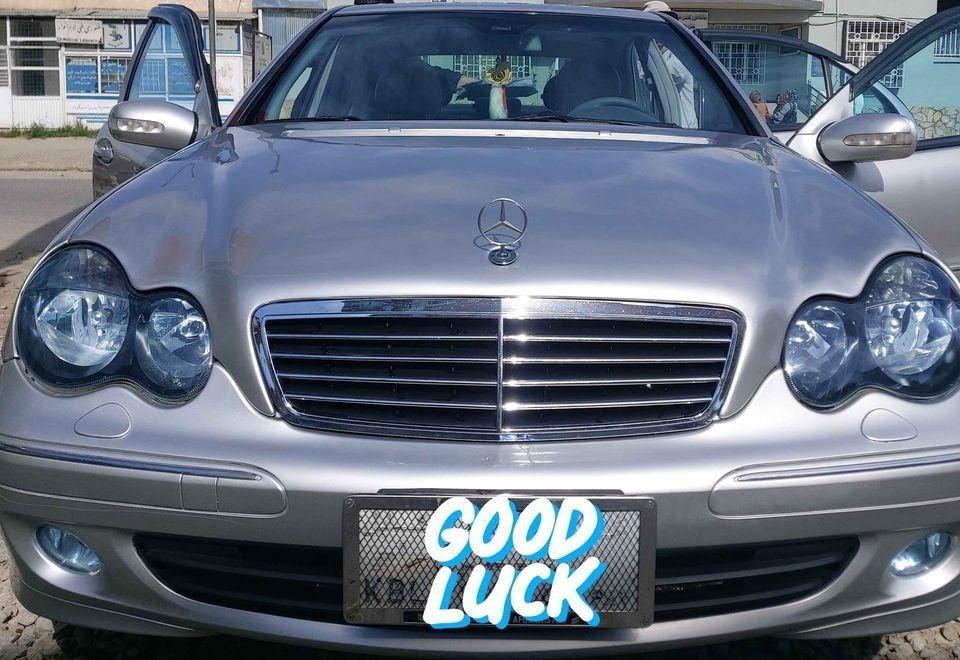 Mercedes-Benz-2003