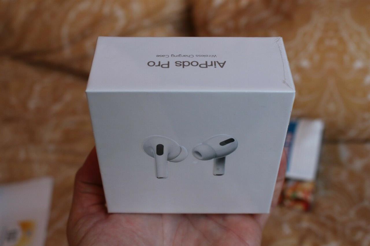 Jeg har erkendt det naturlig glans Apple AirPods Pro Wireless In-Ear Headphones with Charging | بدخشان